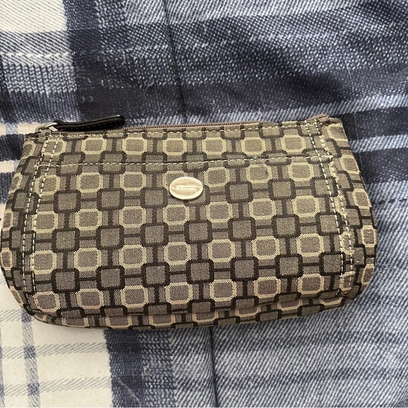 Nine West Mini Purse + Storage Carrier - Picture 7 of 10